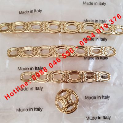 Tay nắm cửa Italy
