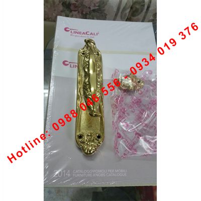 Tay nắm cửa Italy