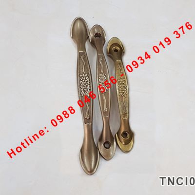 Tay nắm cửa Italy