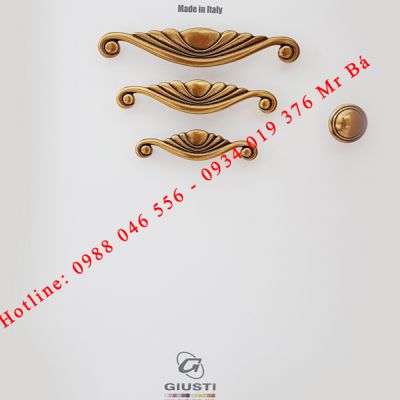 Tay nắm cửa Italy