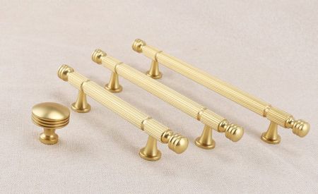 NHỮNG LƯU Ý GIÚP BẠN CHỌN TAY NẮM TỦ PHÙ HỢP