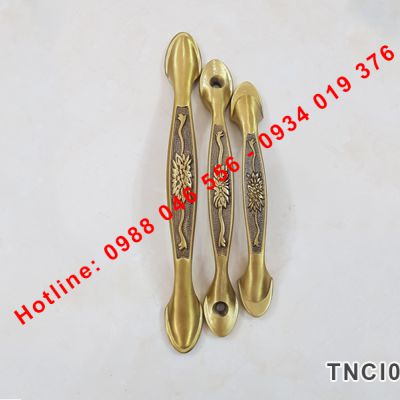 Tay nắm cửa Italy