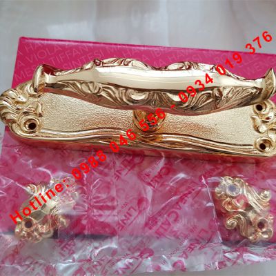 Tay nắm cửa Italy